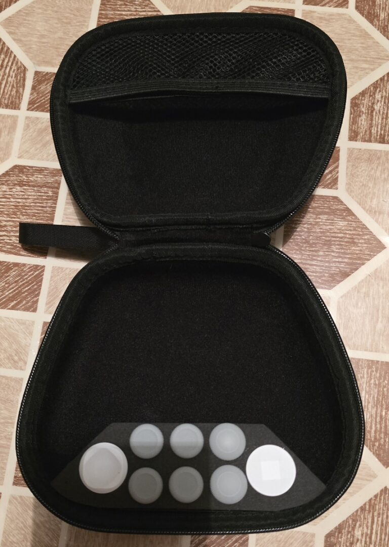 03-3